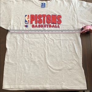 Vintage Champion Detroit Pistons T-shirt